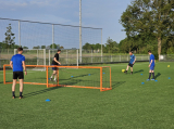 Laatste training seizoen 2023-2024 van 1e selectie S.K.N.W.K. (voetvolleytoernooitje) van donderdag 25 mei 2024 (20/314)